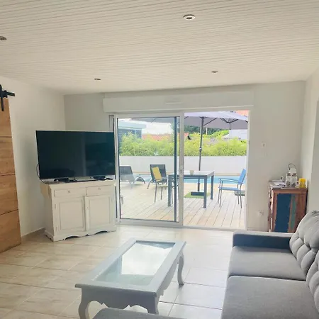 Villa Avec Piscine Chauffée Longeville-sur-Mer