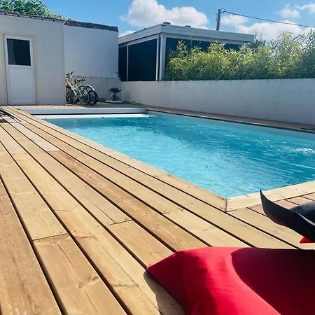 Avec Piscine Chauffee Longeville-sur-Mer