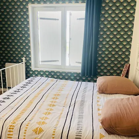 Avec Piscine Chauffée Villa